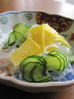 春雨と薄焼き卵のつるりん酢の物